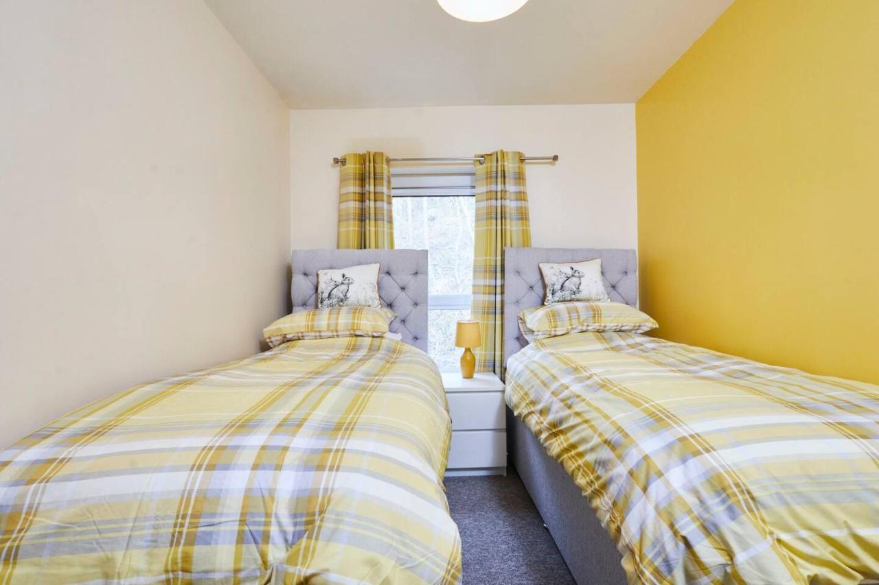 Stylish Centre House - Parking & Garden